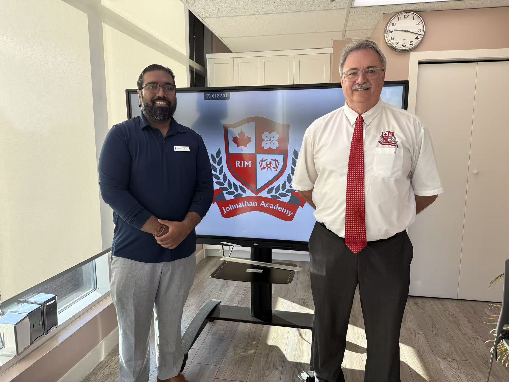 University of Toronto Visits Johnathan Academy, Praising JA Graduates’ University Performance